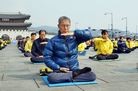 法轮功,首尔举办"与市民一起炼功"活动 【明慧网】