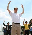 Published on 5/15/2006 美国首府华盛顿D.C.庆祝世界法轮大法日（图）