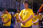 Published on 9/25/2008 联合国峰会　法轮功要求立即制止迫害（图）