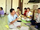 Published on 12/3/2003 走好正法进程中的每一步──记台湾南区五日集体学法活动（图）
