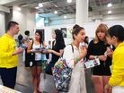 Published on 6/19/2017 法轮功,纽约绿色节博览会 法轮功展位受欢迎 【明慧网】