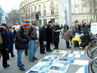 Published on 3/19/2006 ֹѧԱ׶ǩǿǴйӪУͼ