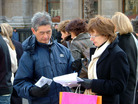 Published on 3/19/2006 ֹѧԱ׶ǩǿǴйӪУͼ