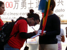 Published on 10/10/2007 法轮功真相在意大利佩鲁佳、阿西西迅速传播（图）