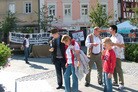 Published on 10/4/2011 法轮功,德国昆巴赫市学员揭露迫害　民众支持（图） - 法轮大法明慧网

