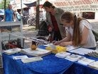 Published on 8/1/2011 法轮功,德国弗莱堡信息日　民众支持反迫害（图） - 法轮大法明慧网

