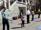 Published on 5/8/2012 法轮功,斯洛文尼亚首都举办信息日　百余华人三退（图） - 法轮大法明慧网
