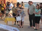 Published on 6/13/2012 法轮功,希腊法轮功学员每周末举办的信息日（图） - 法轮大法明慧网
