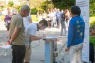 Published on 8/31/2016 法轮功,德国著名景点　游客支持法轮功 【明慧网】
