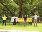 Published on 12/28/2005 图片报导：南非圣诞节期间洪法小记