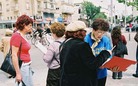 Published on 4/28/2006 以色列法轮功学员集会揭露中共的暴行（图）