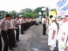 Published on 12/10/2007 法轮功,印尼法轮功学员参加国际人权日游行（图）