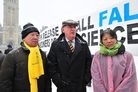 Published on 2/2/2012 法轮功,法轮功学员加国会揭露迫害 议员支持 - 法轮大法明慧网
