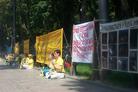 Published on 7/21/2004 ڿѧԱʹǰᡡֹͣȺ(ͼ)
