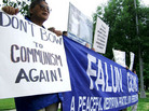 Published on 5/19/2007 俄再度遣返联合国难民　世界各地法轮功学员抗议（图）