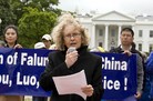 Published on 4/24/2012 法轮功,纪念四二五　华府学员促法办元凶 - 法轮大法明慧网
