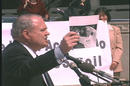 Published on 4/3/2002 ֹѧԱԺǰٿ߻йCCTV(ͼ)
