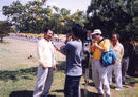Published on 3/9/2002 ѧԱ33һ絽ӡƵǰˮ