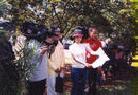 Published on 3/9/2002 ѧԱ33һ絽ӡƵǰˮ
