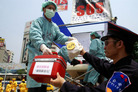 Published on 4/2/2006 台湾立委吁一人一信 促联合国调查苏家屯案（图）