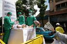 Published on 4/11/2006 巴厘大游行　曝光中共血腥罪行（图）