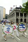 Published on 5/3/2006 港九两大游行吁全民反迫害解体中共（图）