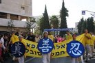 Published on 10/21/2008 以色列法轮大法弟子参加耶路撒冷大游行（图）