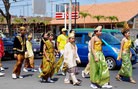 Published on 8/16/2008 法轮功,组图：印尼巴厘岛法轮功大游行