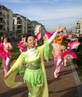 Published on 2/19/2007 法国学员应邀参加诺瓦西勒刚市中国新年游行（图）