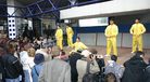 Published on 2/19/2007 法国学员应邀参加诺瓦西勒刚市中国新年游行（图）