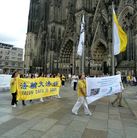法轮功,法轮功学员在德国科隆揭露中共迫害 【明慧网】