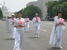 Published on 7/23/2004 世界各地法轮功学员聚集华盛顿　系列活动呼吁停止迫害制止恐怖（图）
