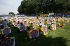 Published on 7/18/2008 华盛顿集会反迫害　民众关注法轮功（图）