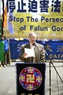 Published on 4/30/2012 法轮功,纪念“四二五”　纽约集会唤良知　吁制止迫害 - 法轮大法明慧网
