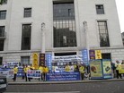 Published on 10/12/2015 法轮功,伦敦声援诉江集会游行　广传真相呼唤正义 【明慧网】
