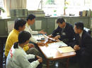 Published on 11/12/2001 步行途中