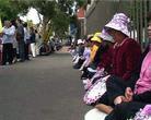 Published on 11/1/2003 澳法轮功学员悉尼中领馆前集会　强烈要求释放吉林被非法关押的法轮功学员（图）
