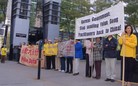Published on 9/29/2011 法轮功,各界呼吁韩国为法轮功学员提供庇护（图） - 法轮大法明慧网
