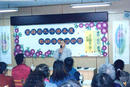 Published on 2/21/2002 研习会分组在教室教功