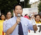 法轮功,纽约布碌仑游行集会声援三退勇士（图）