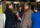 Published on 1/16/2001 加国公民张昆仑教授15日晚回到渥太华继续修炼法轮功