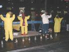 Published on 4/6/2003 ŦԼѧԱӪ鴺Ը(ͼ)
