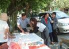Published on 7/17/2004 Ϸǹ¼̨廨ѧԱǩֲܾ(ͼ)
