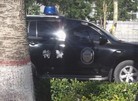 Published on 7/7/2015 法轮功,光天化日　女律师被法警暴力扔到大街上 【明慧网】
