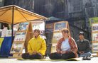 法轮功,奥地利学员欢庆世界法轮大法日（图） - 法轮大法明慧网
