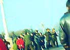 Published on 12/5/1999 籨йѸٵؽ20찲Ź㳡ԴʽʾķֹѧԱװߡ