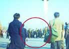 Published on 12/5/1999 籨йѸٵؽ20찲Ź㳡ԴʽʾķֹѧԱװߡ