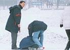 Published on 1/18/2001 Ƭѩ߲㣬̫ޡ
