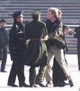 Published on 2/11/2002 Ϧ˷ֹѧԱ찲Ź㳡ץ(ͼ)
