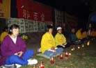 渥太华法轮功学员在中使馆前烛光守夜要求停止国家恐怖主义   加拿大 2001-10-1